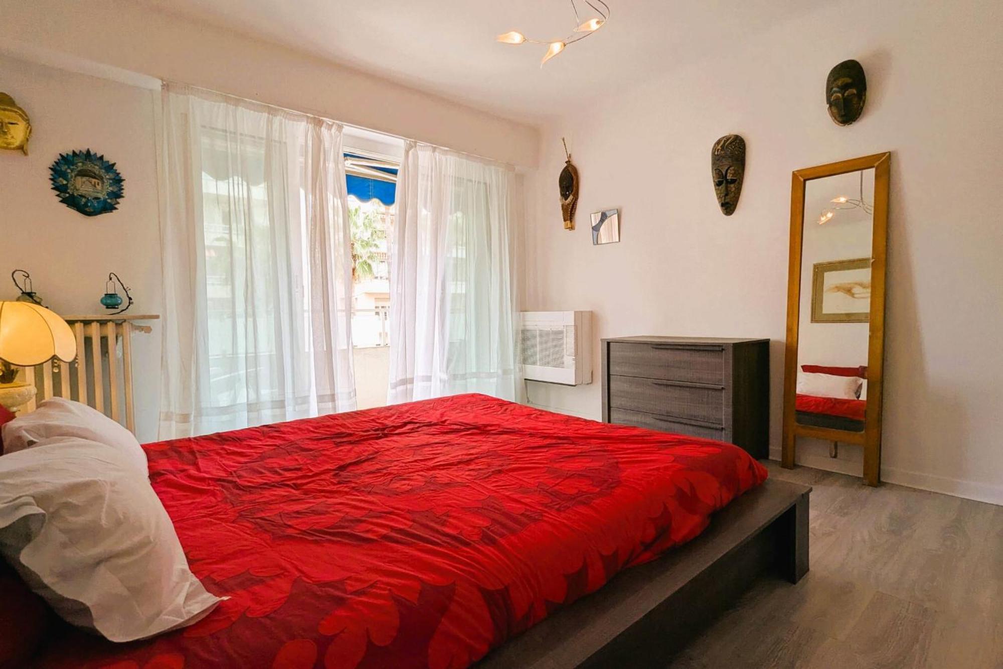 Comfortable 1 Bedroom - Center * Hyères