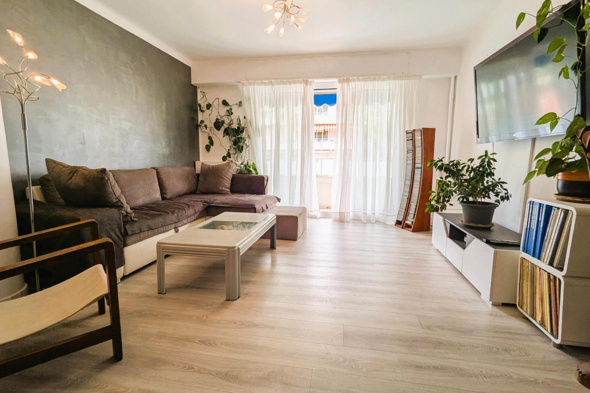 Comfortable 1 Bedroom - Center Appartement Hyères